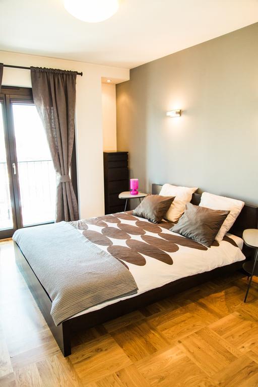 Modern Apartment In City Center Krakow Ngoại thất bức ảnh