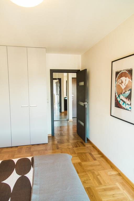 Modern Apartment In City Center Krakow Ngoại thất bức ảnh