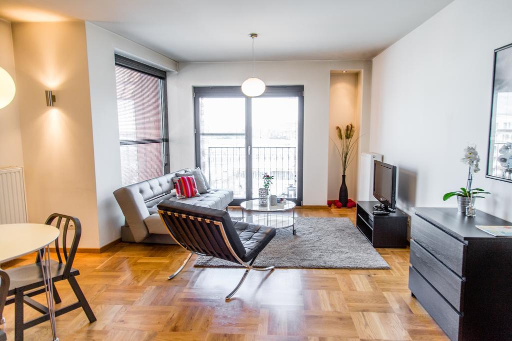 Modern Apartment In City Center Krakow Ngoại thất bức ảnh