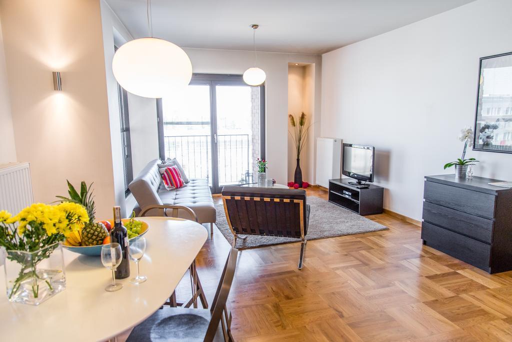 Modern Apartment In City Center Krakow Ngoại thất bức ảnh